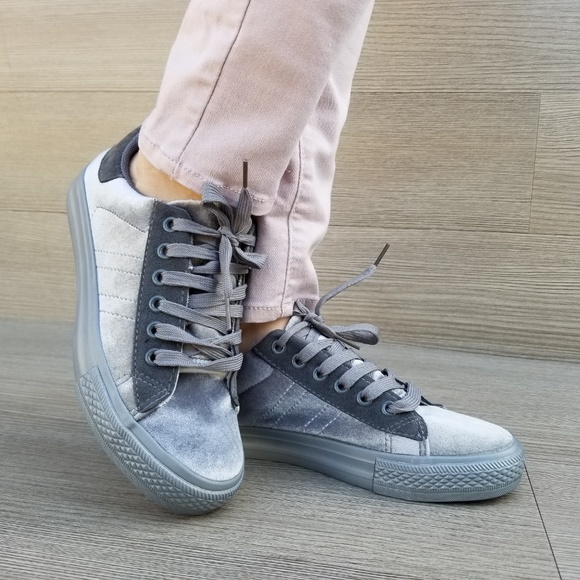 Gray Velvet Fashion Low Top Sneakers - Picture 5 of 8